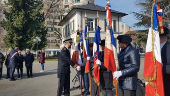 Le vendredi 11 mars 2022, Thomas Fauconnier, secrétaire général du préfet de Haute-Savoie, a présidé à Annecy la cérémonie d'hommage aux victimes du terrorisme en présence des autorités civiles et militaires