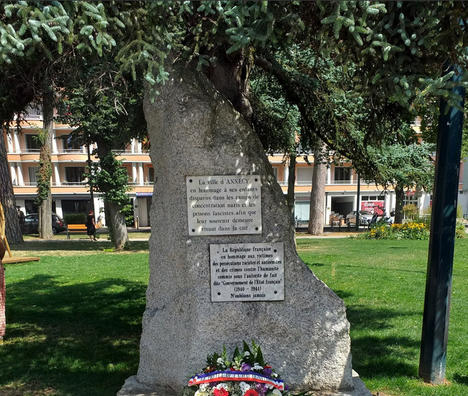 Monument en mémoire des victimes de crimes racistes et antisémites (Annecy)